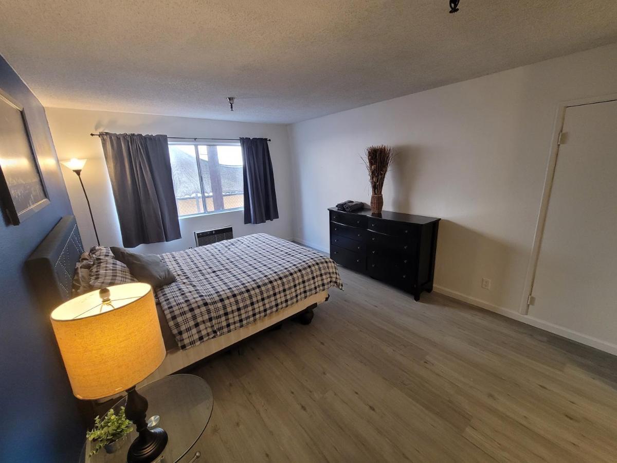 Hotel Cozy 1 Bedroom With Private Bath